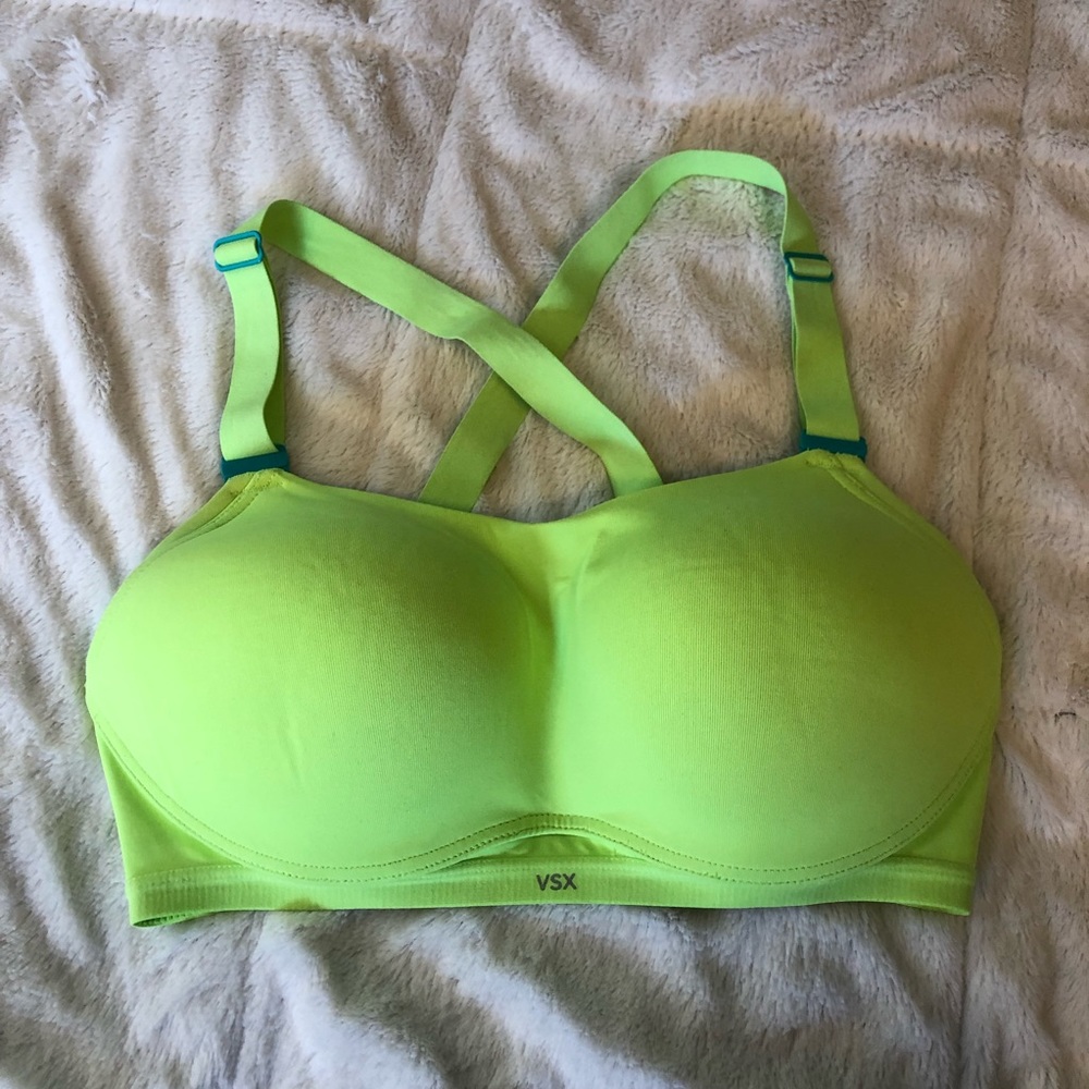 Victoria’s Secret Sport - 32DD